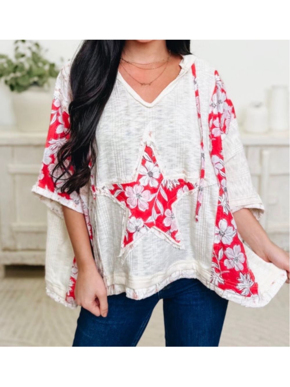 Women's POL Beachy Summer Off-White & Red Floral Star Hoodie M - Picture 5 of 6